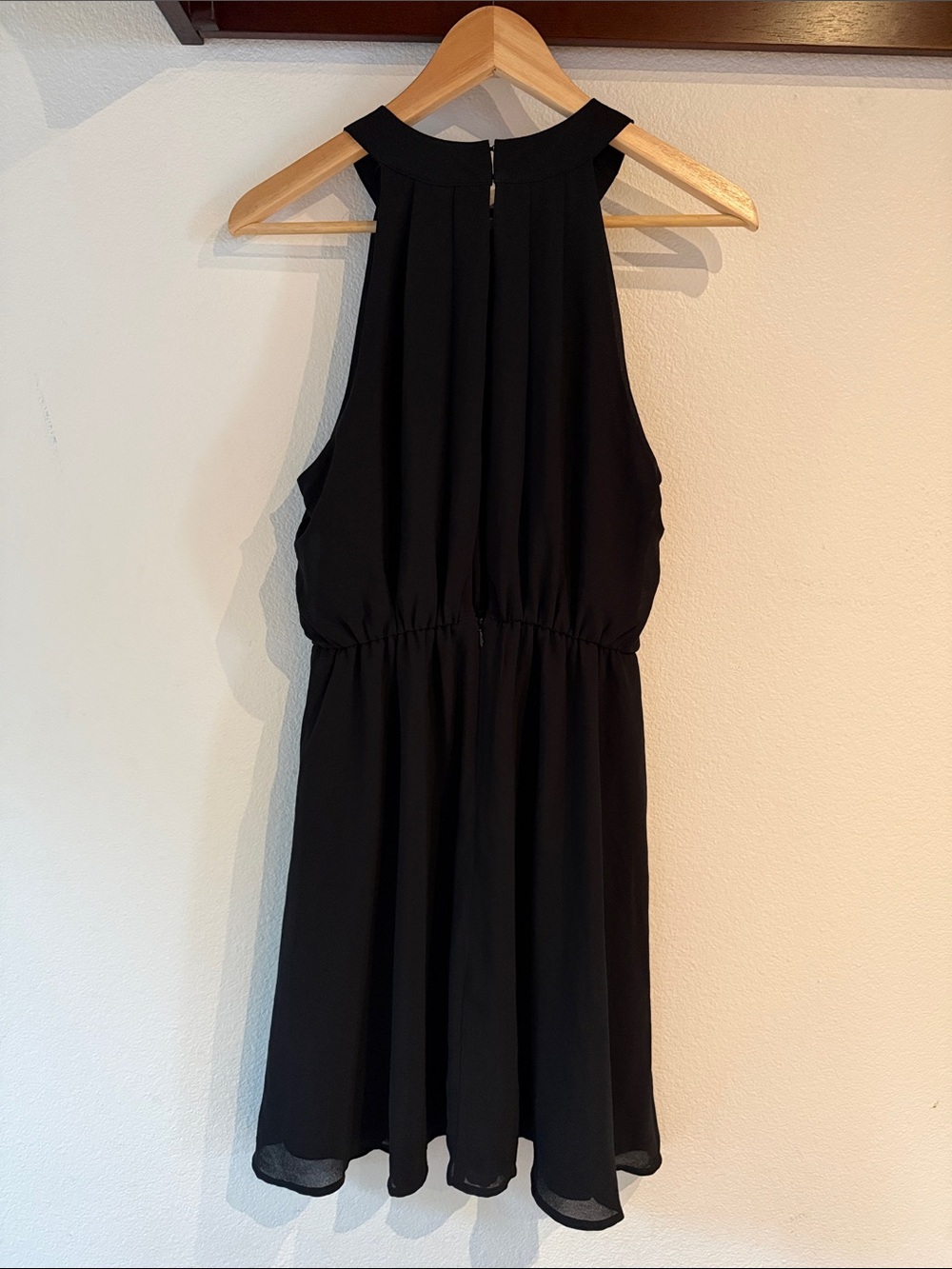 Ya Los Angeles Black Halter Mini Chiffon Dress, Elastic Waist, Size L - Picture 3 of 11